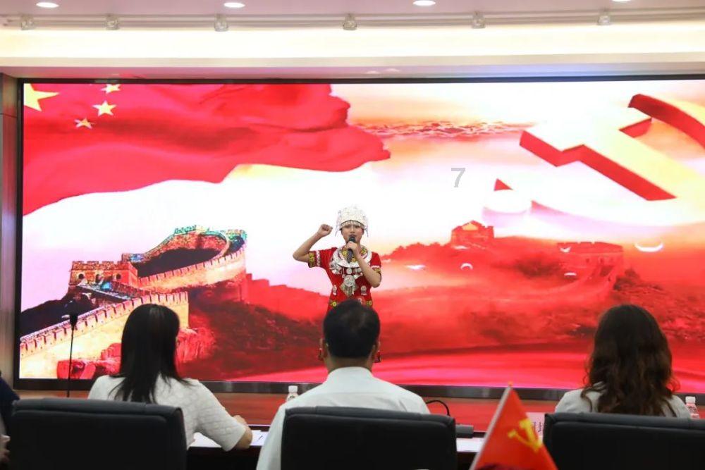 巧虎踢足球2